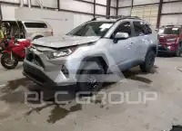 2021 Toyota RAV4 фото