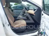 2021 Toyota RAV4 фото
