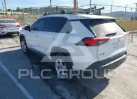 2021 Toyota RAV4 фото