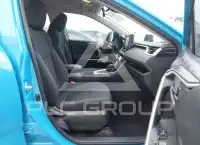 2021 Toyota RAV4 photo