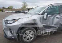 2021 Toyota RAV4 фото