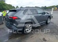 2021 Toyota RAV4 фото