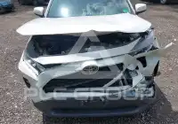 2021 Toyota RAV4 фото
