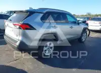 2021 Toyota RAV4 фото