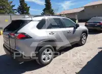 2021 Toyota RAV4 фото