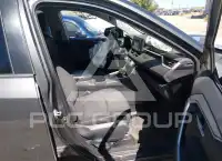 2021 Toyota RAV4 фото