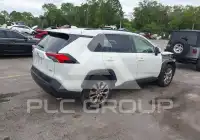2021 Toyota RAV4 фото