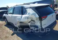 2021 Toyota RAV4 фото