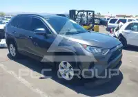 2021 Toyota RAV4 photo