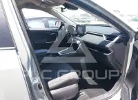 2021 Toyota RAV4 фото