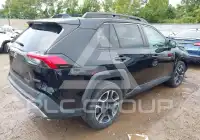 2021 Toyota RAV4 фото