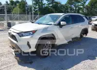 2021 Toyota RAV4 фото