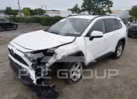 2021 Toyota RAV4 фото