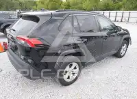 2021 Toyota RAV4 фото