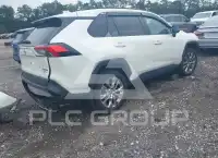 2021 Toyota RAV4 фото
