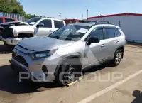 2021 Toyota RAV4 фото