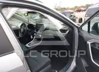 2021 Toyota RAV4 фото
