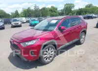 2021 Toyota RAV4 фото
