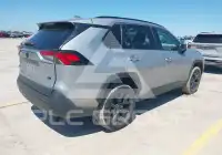 2021 Toyota RAV4 photo