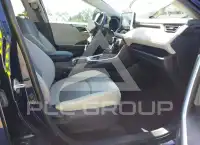 2021 Toyota RAV4 фото