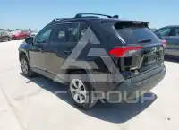 2021 Toyota RAV4 фото