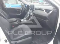 2021 Toyota RAV4 фото