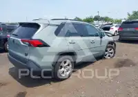 2021 Toyota RAV4 photo