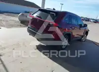 2021 Toyota RAV4 фото