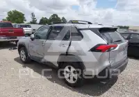 2021 Toyota RAV4 фото