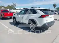 2021 Toyota RAV4 фото