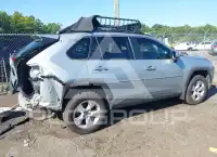 2021 Toyota RAV4 photo