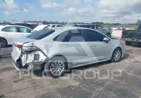 2021 Toyota COROLLA photo