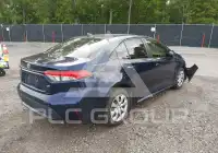 2021 Toyota COROLLA photo