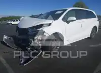 2021 Toyota SIENNA фото