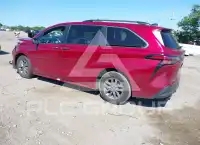 2021 Toyota SIENNA photo