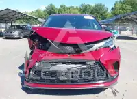 2021 Toyota SIENNA photo