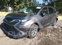 2021 Toyota SIENNA photo