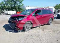 2021 Toyota SIENNA photo