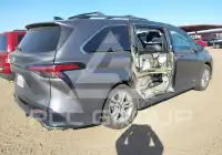 2021 Toyota SIENNA фото
