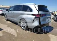 2021 Toyota SIENNA фото