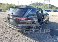2021 Toyota SIENNA photo
