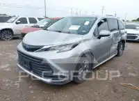 2021 Toyota SIENNA photo