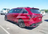 2021 Toyota SIENNA фото