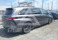 2021 Toyota SIENNA фото