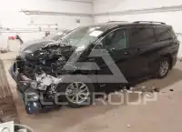 2021 Toyota SIENNA фото