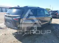2021 Toyota SIENNA фото