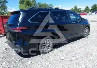 2021 Toyota SIENNA фото