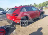 2021 Toyota RAV4 фото