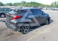 2021 Toyota C-HR фото