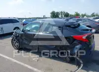 2021 Toyota C-HR фото